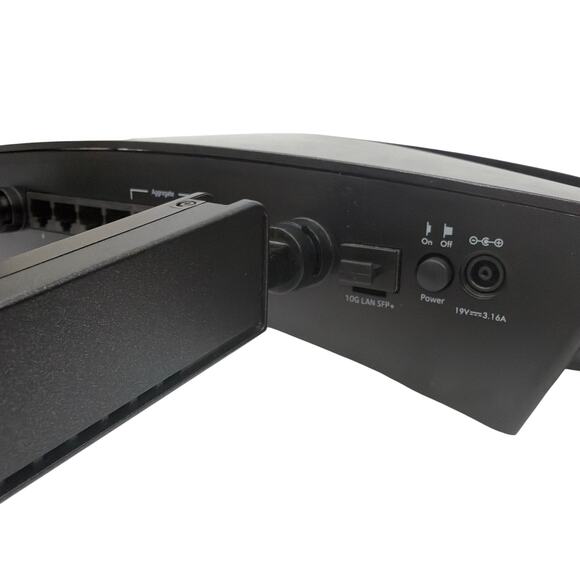 NETGEAR Nighthawk X10 R9000 AD7200 Smart WiFi Router w/ OEM Power Adapter - Picture 4 of 9